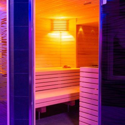 Sauna in Paragonya Wellness Club. Finische- oder Nass-Sauna